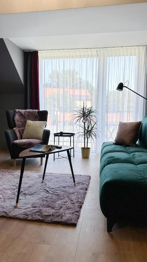 Linden Apartman 107 Glamour (Adults Only) Mosonmagyaróvár Exteriör bild