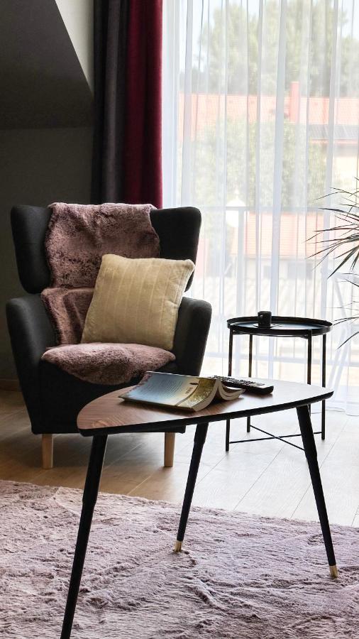 Linden Apartman 107 Glamour (Adults Only) Mosonmagyaróvár Exteriör bild