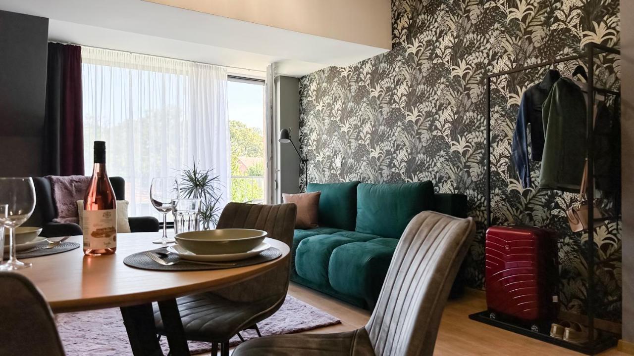 Linden Apartman 107 Glamour (Adults Only) Mosonmagyaróvár Exteriör bild